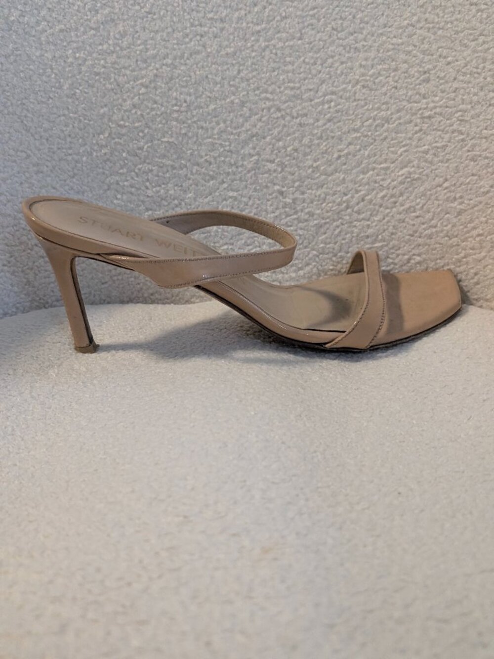 Stuart Weitzman Nude Patent Heels